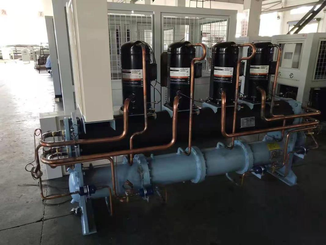 Enfriador de agua industrial OEM Kub con compresor semihermético de 3HP a 50HP y fuente de alimentación de 380V 50Hz con 1 año de garantía