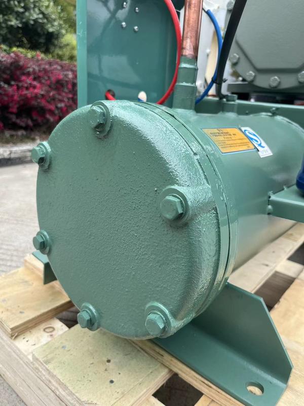 Unidad de condensación refrigerada por agua de 5 HP con condensador de agua de mar con concha y tubo para sala de frío 220V 3PH 60HZ